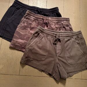 3 pairs of Athleta Farallon shorts size 6 women's
